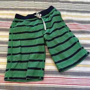 Hanna anderssen size 6-7 short